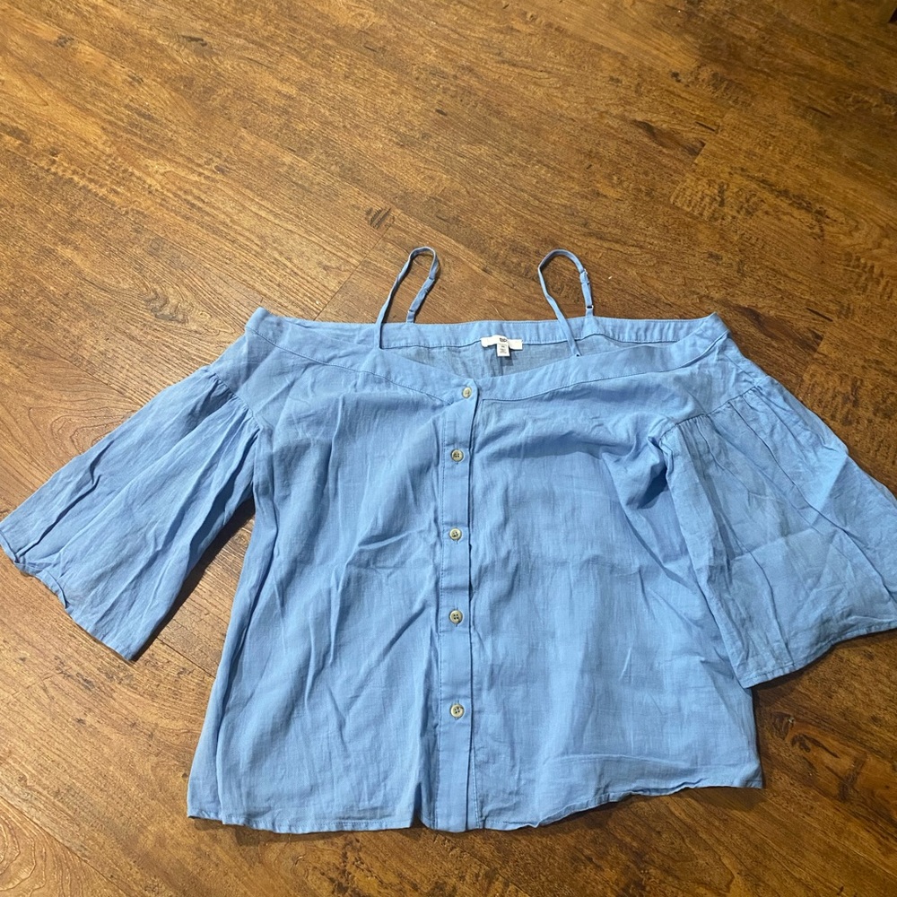 BP Blue Cold Shoulder Medium